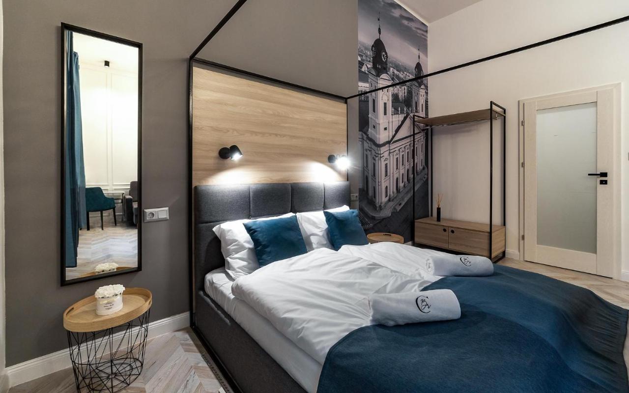 Catalog Boutique Rooms Debrecen Exteriör bild